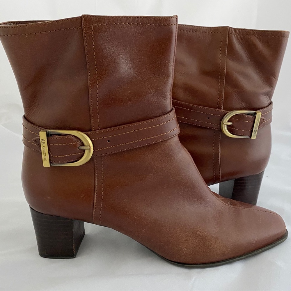 Anne Klein brown leather ankle boots size 9.5